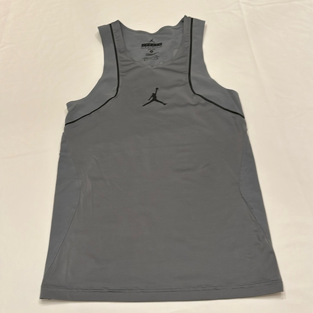Jordan compression tank